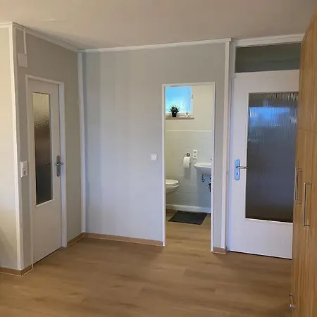 Bodenseepanorama Mit Wunderschoenem Alpenpanorama Und Indoor-pool * Oberteuringen