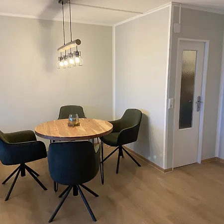 Bodenseepanorama Mit Wunderschoenem Alpenpanorama Und Indoor-pool Apartment Oberteuringen