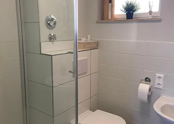 アパート Bodenseepanorama Mit Wunderschoenem Alpenpanorama Und Indoor-pool Oberteuringen